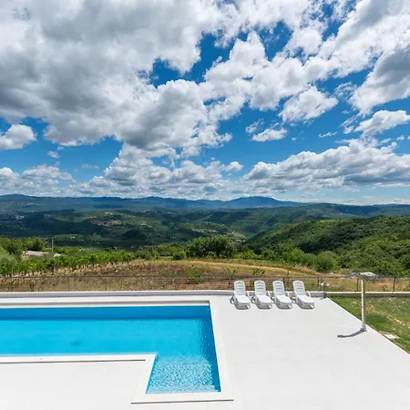 Panorama Villa *